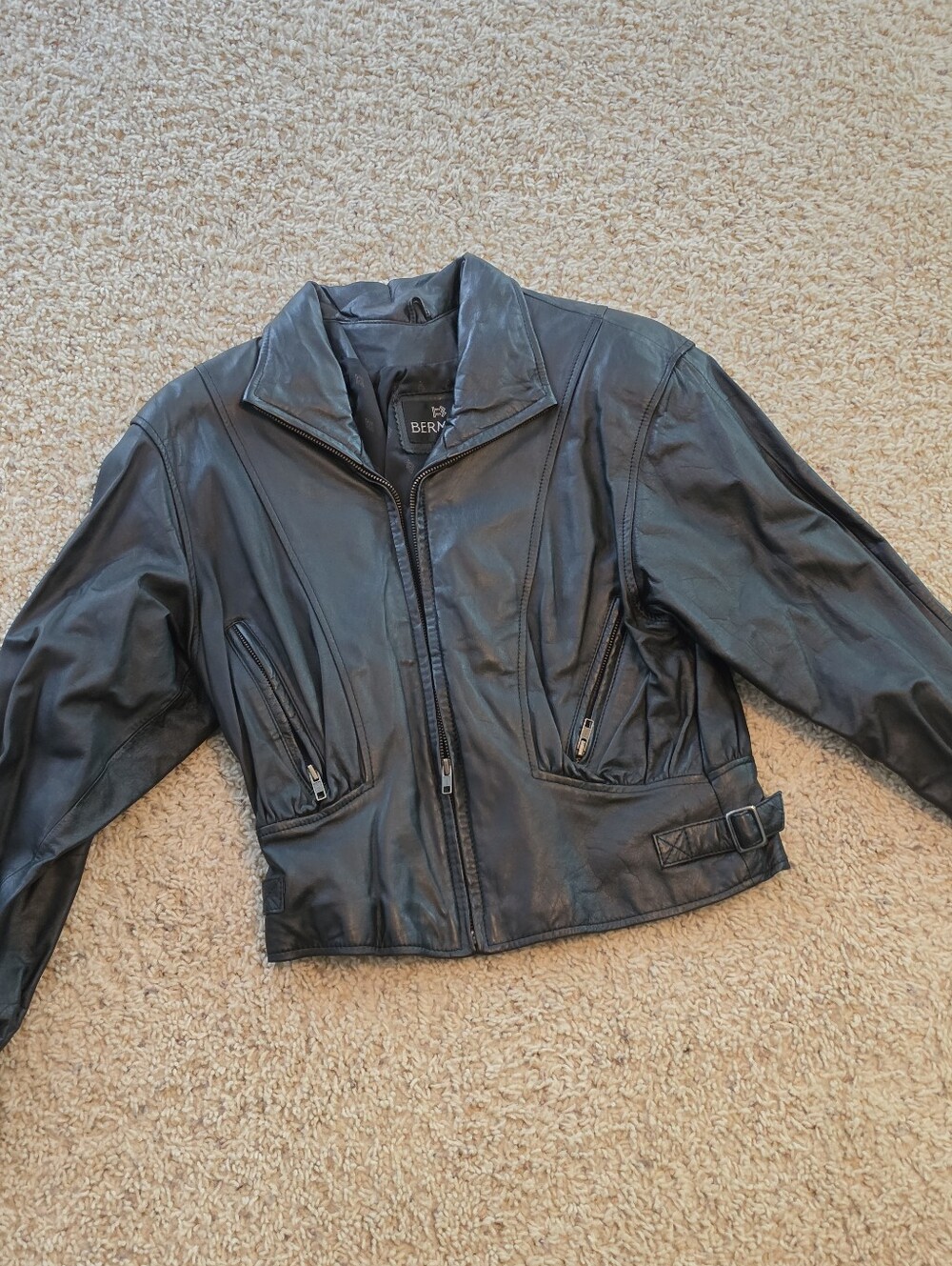 Bermans Vintage Leather Bomber / Motorcycle Jacket Size Medium 80s Retro